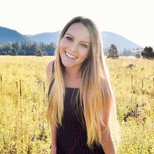 Meet your Posher, Emily